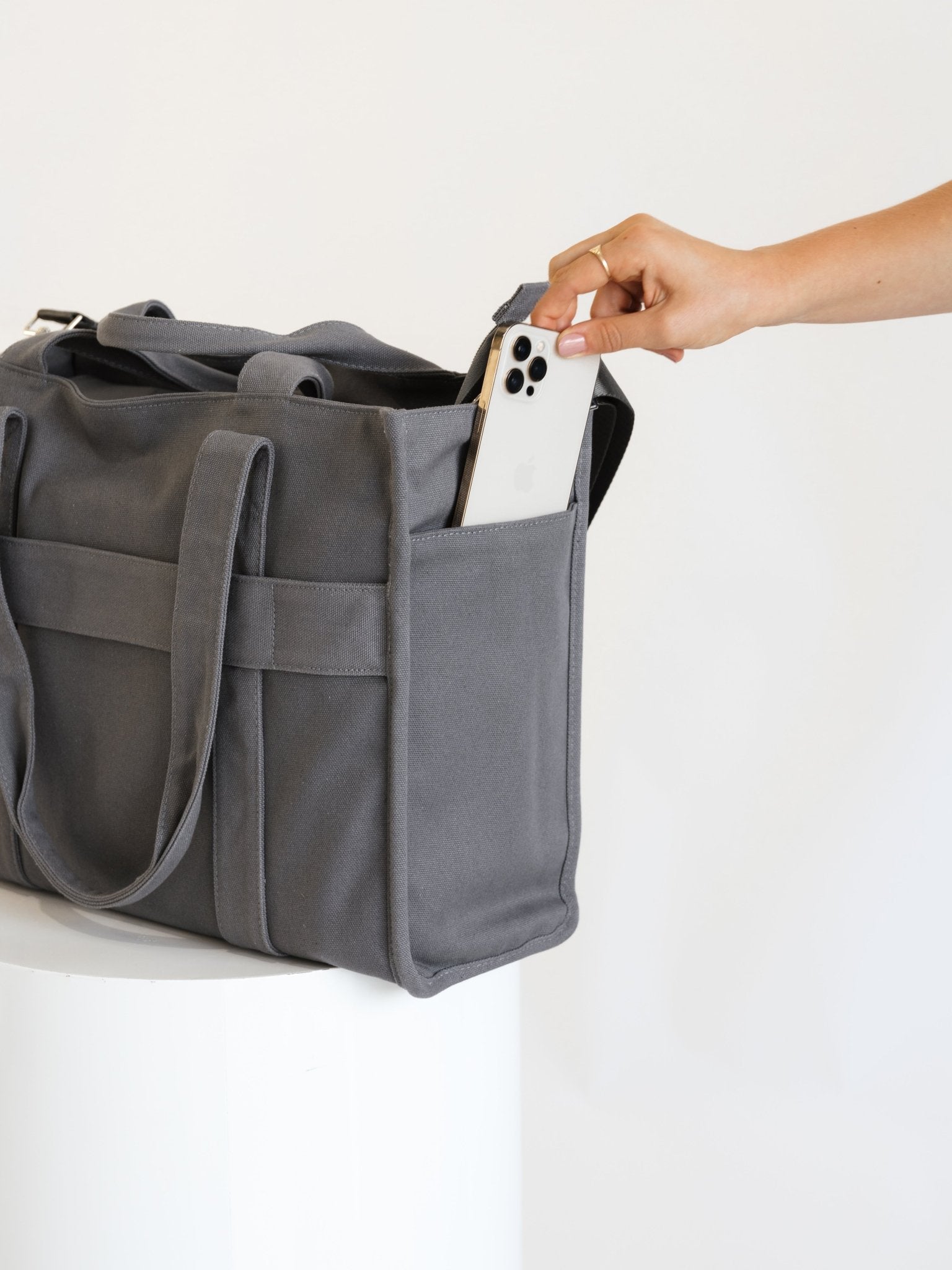 The Everyday Bambi Bag Charcoal with insert - Bambi Bags